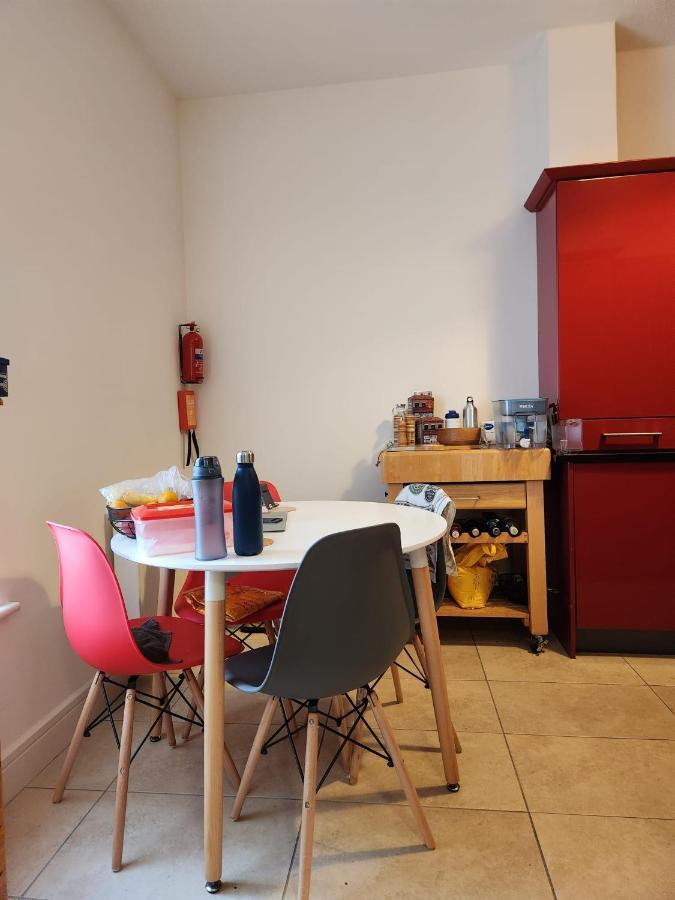 Our Tiny Little Home Cork Esterno foto